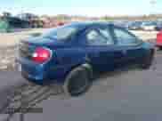 2000 Dodge Neon Highline z VIN 1B3ES46C9YD798867, wystawiony jako IAAI lot #41535717 z przebiegiem 175 069 mil mil oraz . Historia ofert i sprzedaży dostępna na DreamBid. Obrazek 4.