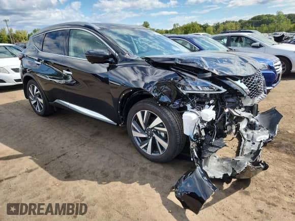 2024 Nissan Murano Platinum with VIN 5N1AZ2DS4RC117394, listed as a Copart auction lot 70484135 with 9,130 mi miles and Salvage title. Bid and sale history available at DreamBid. Image 4.