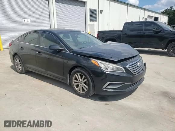2016 Hyundai Sonata SE с VIN 5NPE24AF3GH328150, выставлен на аукционе Copart как лот 80356945 с пробегом 140 458 миль миль и Списание • Salvage title. История ставок и продаж доступна на DreamBid. Изображение 13.