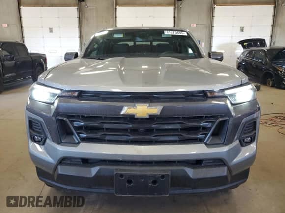 2025 Chevrolet Colorado 4WD LT с VIN 1GCPTCEK4S1220756, выставлен на аукционе Copart как лот 81070505 с пробегом 2 001 миль миль и Списание • Salvage title. История ставок и продаж доступна на DreamBid. Изображение 5.