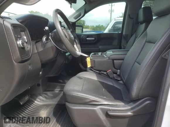 2019 GMC Sierra 1500 with VIN 1GTR8AEH0KZ272986, listed as a Copart auction lot 70875954 with 31,431 mi miles and Salvage title. Bid and sale history available at DreamBid. Image 7.