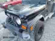 2001 Jeep Wrangler SE with VIN 1J4FA29P01P350847, listed as a IAAI auction lot 42821806 with 205,522 mi miles and . Bid and sale history available at DreamBid. Image 17.