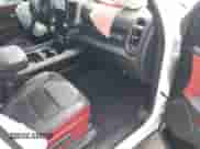 2025 Ram 1500 Rebel z VIN 1C6SRFLP9SN525209, wystawiony jako IAAI lot #42363389 z przebiegiem Nie podano mil oraz . Historia ofert i sprzedaży dostępna na DreamBid. Obrazek 5.