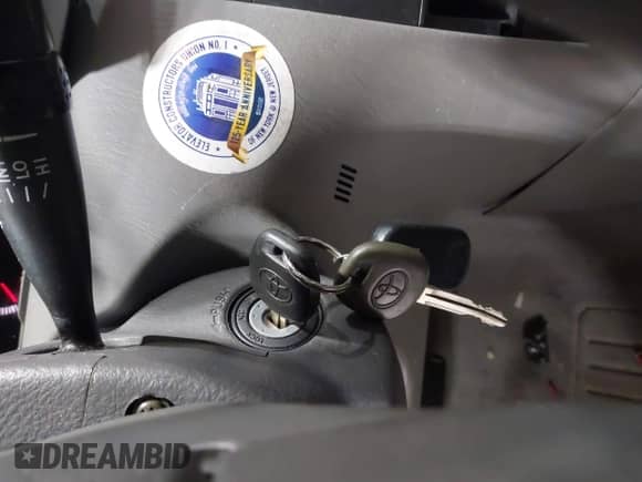 2005 Toyota Corolla CE with VIN 2T1BR32E05C484886, listed as a IAAI auction lot 43525979 with 176,116 mi miles and . Bid and sale history available at DreamBid. Image 11.