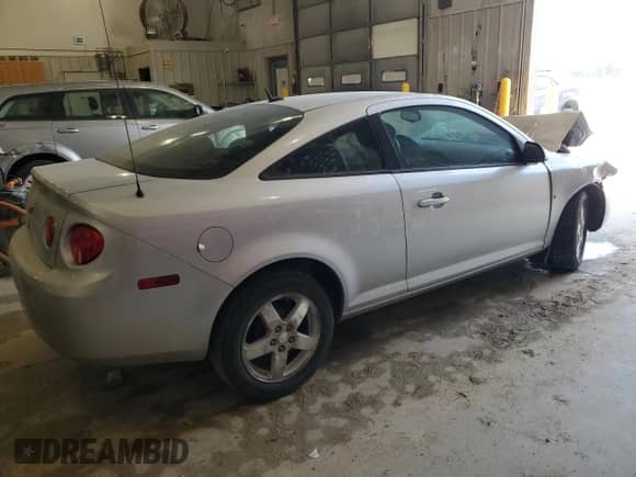 2009 Chevrolet Cobalt 1LT с VIN 1G1AT18H697165396, выставлен на аукционе Copart как лот 56849405 с пробегом 174 753 миль миль и Списание • Salvage title. История ставок и продаж доступна на DreamBid. Изображение 3.