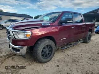 2020 Ram 1500 Lone Star z VIN 1C6RREFT6LN359024, wystawiony jako Copart lot #84204865 z przebiegiem 165 367 mil mil oraz Nie do naprawy • Non repairable. Historia ofert i sprzedaży dostępna na DreamBid. Obrazek 1.