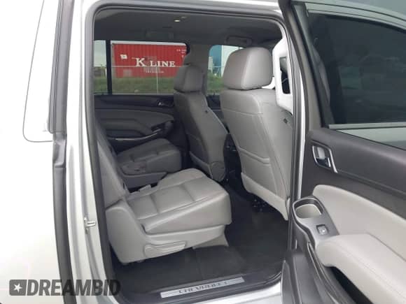 2016 Chevrolet Suburban LT с VIN 1GNSKHKC5GR407253, выставлен на аукционе IAAI как лот 43265851 с пробегом 142 523 миль миль и . История ставок и продаж доступна на DreamBid. Изображение 8.