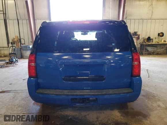 2017 Chevrolet Tahoe Commercial with VIN 1GNSKDEC1HR303347, listed as a Copart auction lot 69937435 with 98,473 mi miles and Clean title. Bid and sale history available at DreamBid. Image 6.