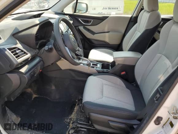 2022 Subaru Forester с VIN JF2SKAAC1NH480805, выставлен на аукционе Copart как лот 63404285 с пробегом 47 676 миль миль и Списание • Salvage title. История ставок и продаж доступна на DreamBid. Изображение 7.