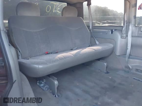 2003 Chevrolet Astro с VIN 1GNEL19X43B128003, выставлен на аукционе IAAI как лот 40588182 с пробегом Не указан миль и . История ставок и продаж доступна на DreamBid. Изображение 8.