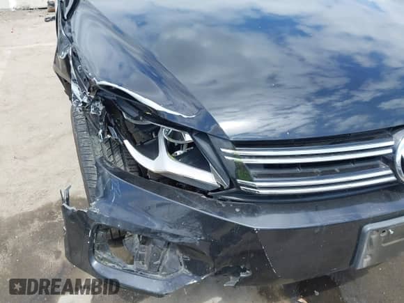 2017 Volkswagen Tiguan Wolfsburg Edition с VIN WVGRV7AX2HK005905, выставлен на аукционе IAAI как лот 42053590 с пробегом 94 864 миль миль и . История ставок и продаж доступна на DreamBid. Изображение 19.