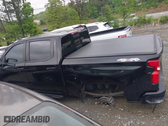 2023 Chevrolet Silverado 1500 RST with VIN 1GCUDEED2PZ130558, listed as a IAAI auction lot 42103254 with 50,150 mi miles and . Bid and sale history available at DreamBid. Image 15.