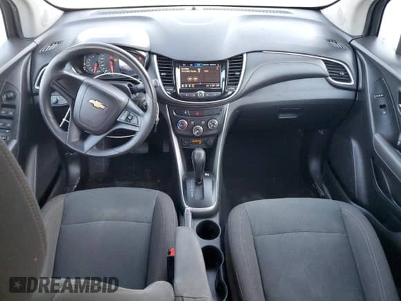 2018 Chevrolet Trax LS with VIN KL7CJKSB4JB587262, listed as a Copart auction lot 82469215 with 172,311 mi miles and Clean title. Bid and sale history available at DreamBid. Image 8.