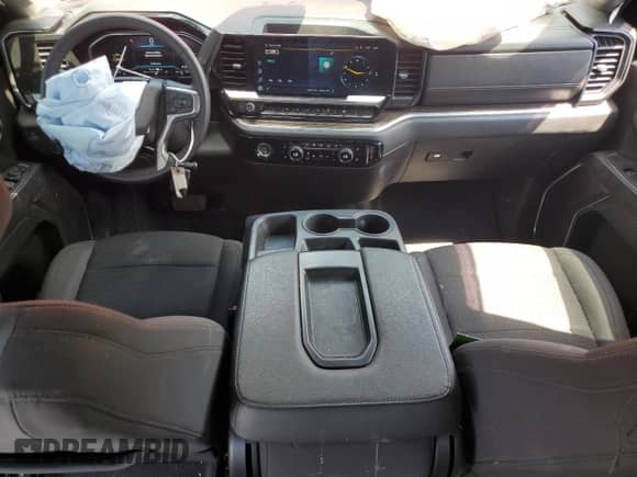 2022 Chevrolet Silverado 1500 LT with VIN 1GCPDDEK2NZ545057, listed as a Copart auction lot 62767975 with 55,304 mi miles and Salvage title. Bid and sale history available at DreamBid. Image 8.