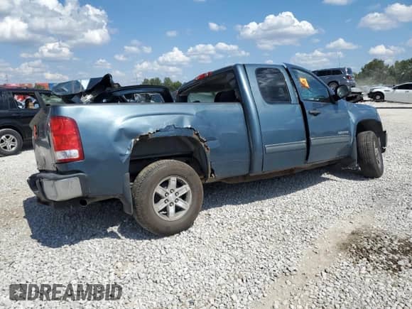 2012 GMC Sierra 1500 SLE with VIN 1GTR2VE72CZ252014, listed as a Copart auction lot 71216895 with Not provided miles and Salvage title. Bid and sale history available at DreamBid. Image 3.