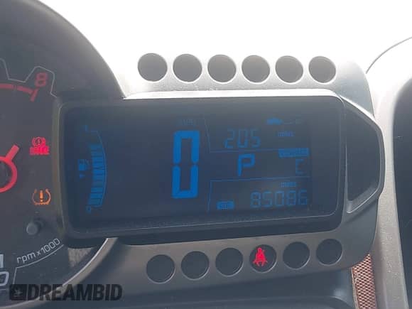 2013 Chevrolet Sonic LTZ с VIN 1G1JE5SB4D4190460, выставлен на аукционе IAAI как лот 42486970 с пробегом 85 086 миль миль и . История ставок и продаж доступна на DreamBid. Изображение 15.