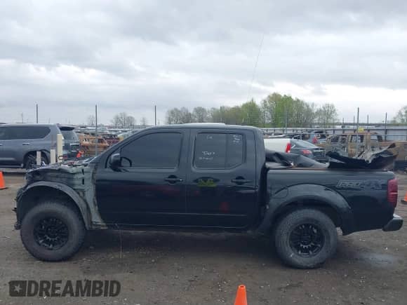 2010 Nissan Frontier SE with VIN 1N6AD0EV6AC425670, listed as a IAAI auction lot 39042986 with 107,020 mi miles and . Bid and sale history available at DreamBid. Image 14.
