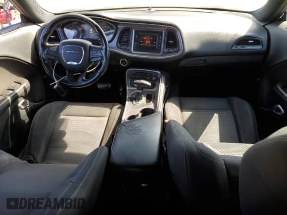 2017 Dodge Challenger SXT z VIN 2C3CDZAG6HH640694, wystawiony jako Copart lot #80572505 z przebiegiem 146 600 mil mil oraz Szkoda całkowita • Salvage title. Historia ofert i sprzedaży dostępna na DreamBid. Obrazek 8.