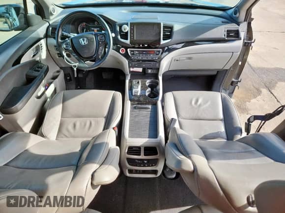 2016 Honda Pilot Touring с VIN 5FNYF5H99GB025718, выставлен на аукционе Copart как лот 60103315 с пробегом 204 940 миль миль и Чистый • Clean title. История ставок и продаж доступна на DreamBid. Изображение 8.