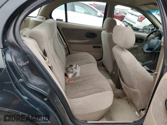 2000 Saturn SW with VIN 1G8ZN8279YZ197642, listed as a Copart auction lot 81362264 with 223,302 mi miles and Salvage title. Bid and sale history available at DreamBid. Image 10.
