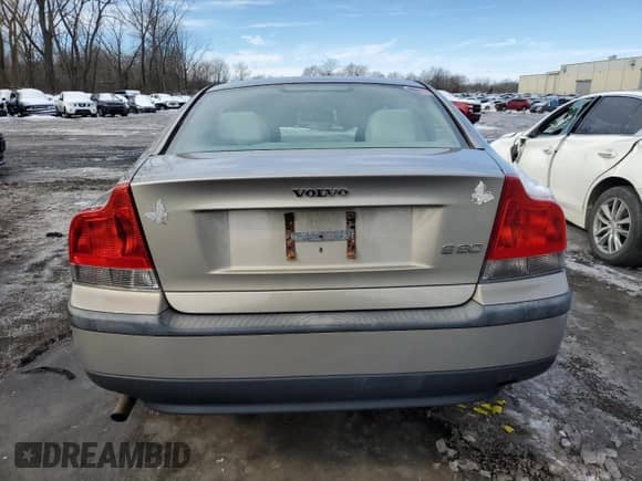 2001 Volvo S60 с VIN YV1RS61R812081198, выставлен на аукционе Copart как лот 42083995 с пробегом 96 753 миль миль и Списание • Salvage title. История ставок и продаж доступна на DreamBid. Изображение 6.
