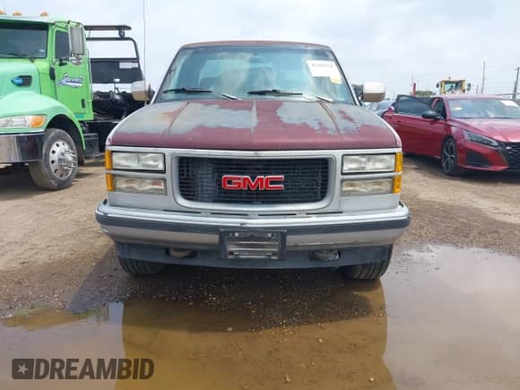 1994 GMC Sierra 1500 с VIN 2GTEK19K3R1536999, выставлен на аукционе IAAI как лот 42365255 с пробегом 286 927 миль миль и . История ставок и продаж доступна на DreamBid. Изображение 13.