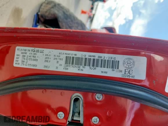 2019 Ram 1500 Express z VIN 1C6RR7KT7KS741502, wystawiony jako Copart lot #84002815 z przebiegiem 180 211 mil mil oraz Czysty tytuł • Clean title. Historia ofert i sprzedaży dostępna na DreamBid. Obrazek 12.