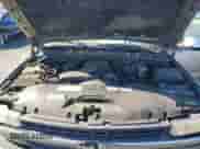 2001 Chevrolet Silverado 1500 LS z VIN 1GCEK19T81E123004, wystawiony jako Copart lot #90468215 z przebiegiem Nie podano mil oraz Czysty tytuł • Clean title. Historia ofert i sprzedaży dostępna na DreamBid. Obrazek 11.