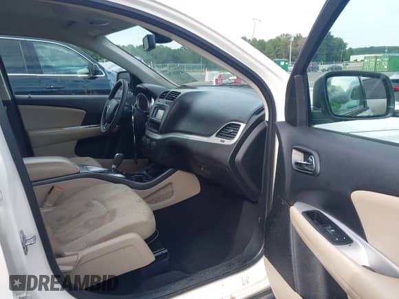 2019 Dodge Journey SE Value with VIN 3C4PDCAB2KT746623, listed as a IAAI auction lot 43021792 with 126,953 mi miles and . Bid and sale history available at DreamBid. Image 5.