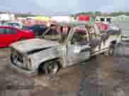 1997 Chevrolet Silverado 1500 z VIN 1GCEC19M0VE199506, wystawiony jako IAAI lot #41515389 z przebiegiem Nie podano mil oraz . Historia ofert i sprzedaży dostępna na DreamBid. Obrazek 2.
