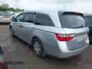 2013 Honda Odyssey LX с VIN 5FNRL5H2XDB087575, выставлен на аукционе IAAI как лот 43273898 с пробегом 251 942 миль миль и . История ставок и продаж доступна на DreamBid. Изображение 3.