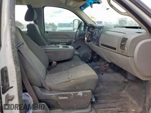 2009 Chevrolet Silverado 3500 с VIN 1GBJK79649E135520, выставлен на аукционе Copart как лот 62656355 с пробегом 384 568 миль миль и Чистый • Clean title. История ставок и продаж доступна на DreamBid. Изображение 10.