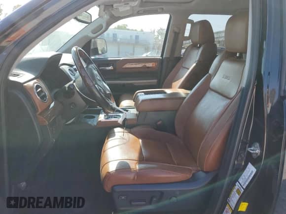 2019 Toyota Tundra SR5 with VIN 5TFAY5F19KX830349, listed as a Copart auction lot 71472715 with 86,225 mi miles and Salvage title. Bid and sale history available at DreamBid. Image 7.