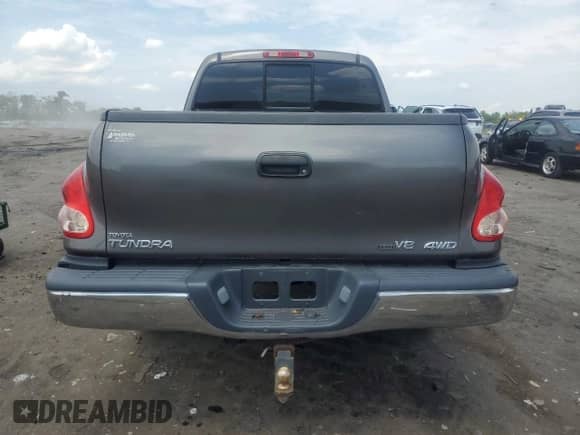 2004 Toyota Tundra SR5 z VIN 5TBBT44194S446136, wystawiony jako Copart lot #65595115 z przebiegiem 89 188 mil mil oraz Czysty tytuł • Clean title. Historia ofert i sprzedaży dostępna na DreamBid. Obrazek 6.