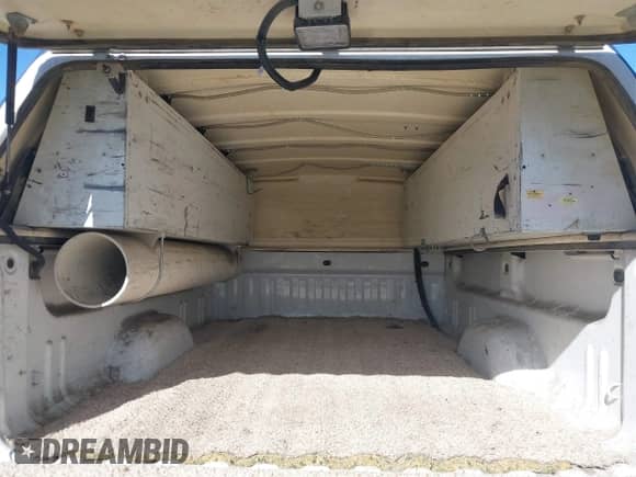 2015 Chevrolet Silverado 2500HD Work Truck with VIN 1GC0KUEG3FZ531558, listed as a IAAI auction lot 43226136 with 241,382 mi miles and . Bid and sale history available at DreamBid. Image 8.