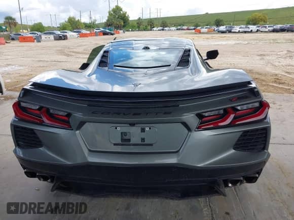 2023 Chevrolet Corvette 2LT z VIN 1G1YB2D45P5110554, wystawiony jako IAAI lot #43388193 z przebiegiem 15 318 mil mil oraz . Historia ofert i sprzedaży dostępna na DreamBid. Obrazek 16.