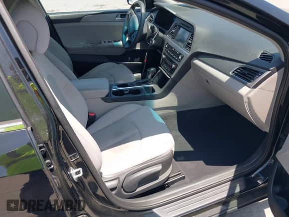 2017 Hyundai Sonata Eco with VIN 5NPE24AA9HH450579, listed as a IAAI auction lot 42421026 with 126,245 mi miles and . Bid and sale history available at DreamBid. Image 5.