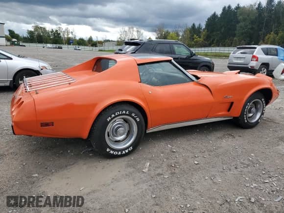 1976 Chevrolet Corvette с VIN 1Z37L6S427933, выставлен на аукционе Copart как лот 75030354 с пробегом 66 511 миль миль и Списание • Salvage title. История ставок и продаж доступна на DreamBid. Изображение 3.