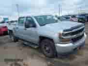 2017 Chevrolet Silverado 1500 Work Truck z VIN 3GCUKNEC8HG515623, wystawiony jako IAAI lot #42752210 z przebiegiem 166 066 mil mil oraz . Historia ofert i sprzedaży dostępna na DreamBid. Obrazek 1.