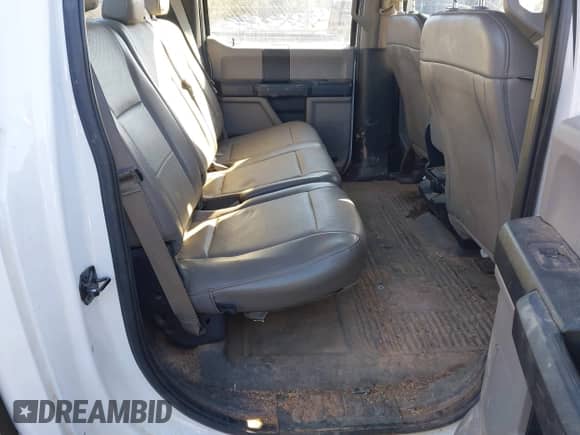 2019 Ford F-250 XL с VIN 1FT7W2A65KEF95185, выставлен на аукционе IAAI как лот 41615970 с пробегом 68 278 миль миль и . История ставок и продаж доступна на DreamBid. Изображение 8.