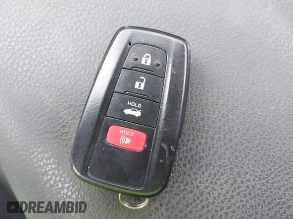 2022 Toyota Camry Hybrid LE with VIN 4T1C31AK7NU039528, listed as a IAAI auction lot 43074615 with 32,641 mi miles and . Bid and sale history available at DreamBid. Image 11.