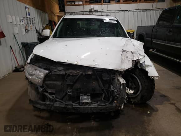 2013 Dodge Durango Crew with VIN 1C4RDJDG9DC554196, listed as a Copart auction lot 80313895 with 104,486 mi miles and Salvage title. Bid and sale history available at DreamBid. Image 5.