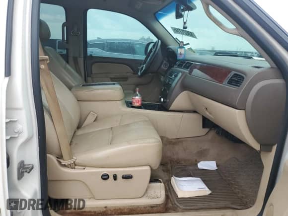 2012 GMC Sierra 1500 SLT z VIN 3GTP1WE01CG307507, wystawiony jako Copart lot #83821714 z przebiegiem Nie podano mil oraz Szkoda całkowita • Salvage title. Historia ofert i sprzedaży dostępna na DreamBid. Obrazek 7.