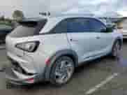 2019 Hyundai NEXO Limited с VIN KM8J84A60KU000708, выставлен на аукционе Copart как лот 48310065 с пробегом 26 702 миль миль и Списание • Salvage title. История ставок и продаж доступна на DreamBid. Изображение 3.