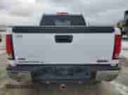 2010 GMC Sierra 1500 SLT z VIN 3GTRKWE29AG160857, wystawiony jako Copart lot #86632774 z przebiegiem 135 414 mil mil oraz Szkoda całkowita • Salvage title. Historia ofert i sprzedaży dostępna na DreamBid. Obrazek 6.