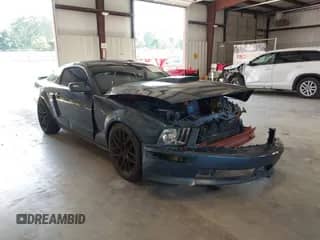 2007 Ford Mustang GT Deluxe с VIN 1ZVHT82H375269051, выставлен на аукционе IAAI как лот 43065551 с пробегом 94 434 миль миль и . История ставок и продаж доступна на DreamBid. Изображение 1.