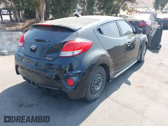 2017 Hyundai Veloster Turbo с VIN KMHTC6AEXHU310173, выставлен на аукционе IAAI как лот 42987022 с пробегом 177 854 миль миль и . История ставок и продаж доступна на DreamBid. Изображение 4.