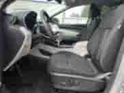 2024 Hyundai Tucson SEL z VIN 5NMJB3DE4RH344661, wystawiony jako Copart lot #70462625 z przebiegiem 37 665 mil mil oraz Szkoda całkowita • Salvage title. Historia ofert i sprzedaży dostępna na DreamBid. Obrazek 7.