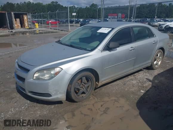 2011 Chevrolet Malibu 1FL с VIN 1G1ZA5EU0BF203721, выставлен на аукционе IAAI как лот 42378746 с пробегом 188 090 миль миль и . История ставок и продаж доступна на DreamBid. Изображение 2.