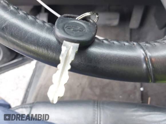 2012 Chevrolet Suburban LS с VIN 1GNSCHE02CR305983, выставлен на аукционе IAAI как лот 42345911 с пробегом 115 155 миль миль и . История ставок и продаж доступна на DreamBid. Изображение 11.